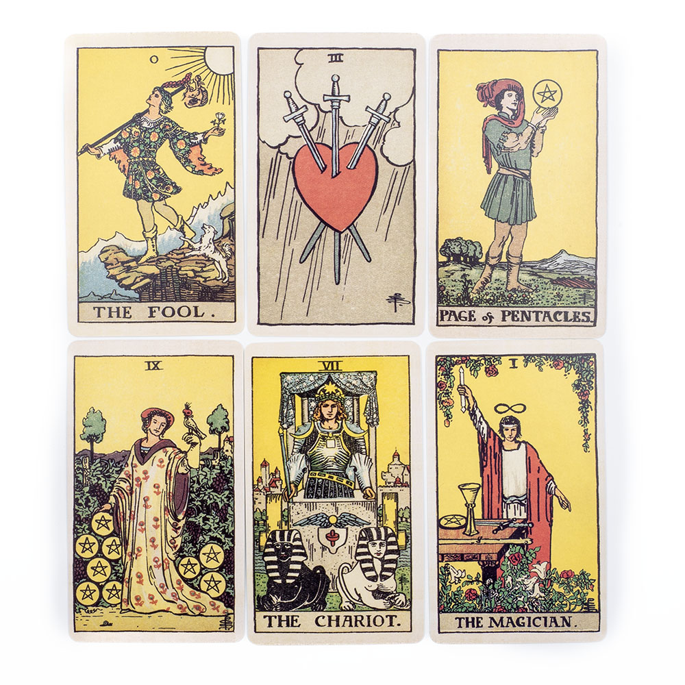 Le jeu de société Tarot classi - Tarot Deck With Guidebook avis et prix